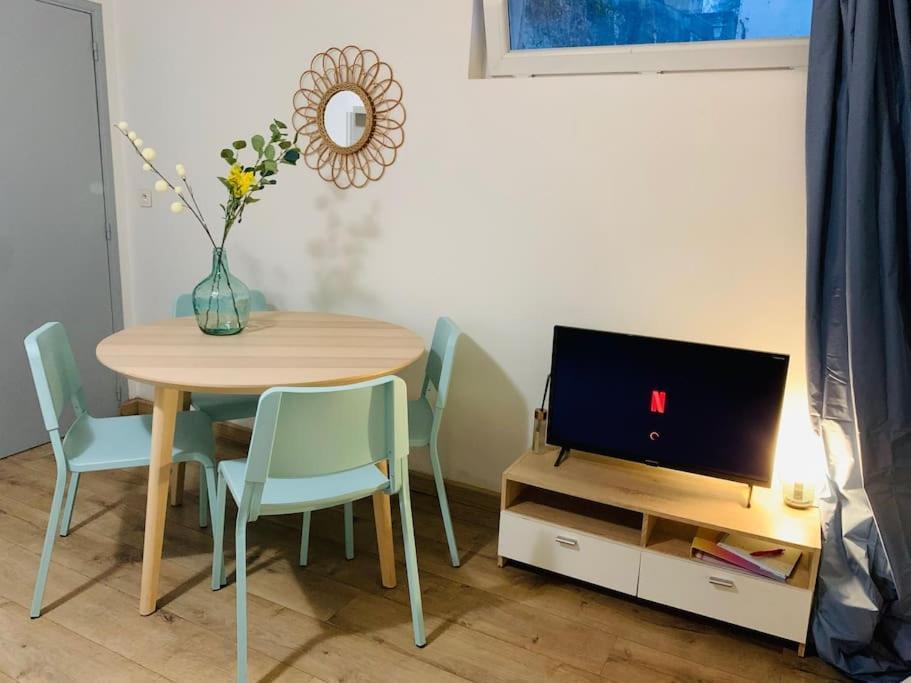 Cocooning Modern Design Studio Avesnes-sur-Helpe Bagian luar foto