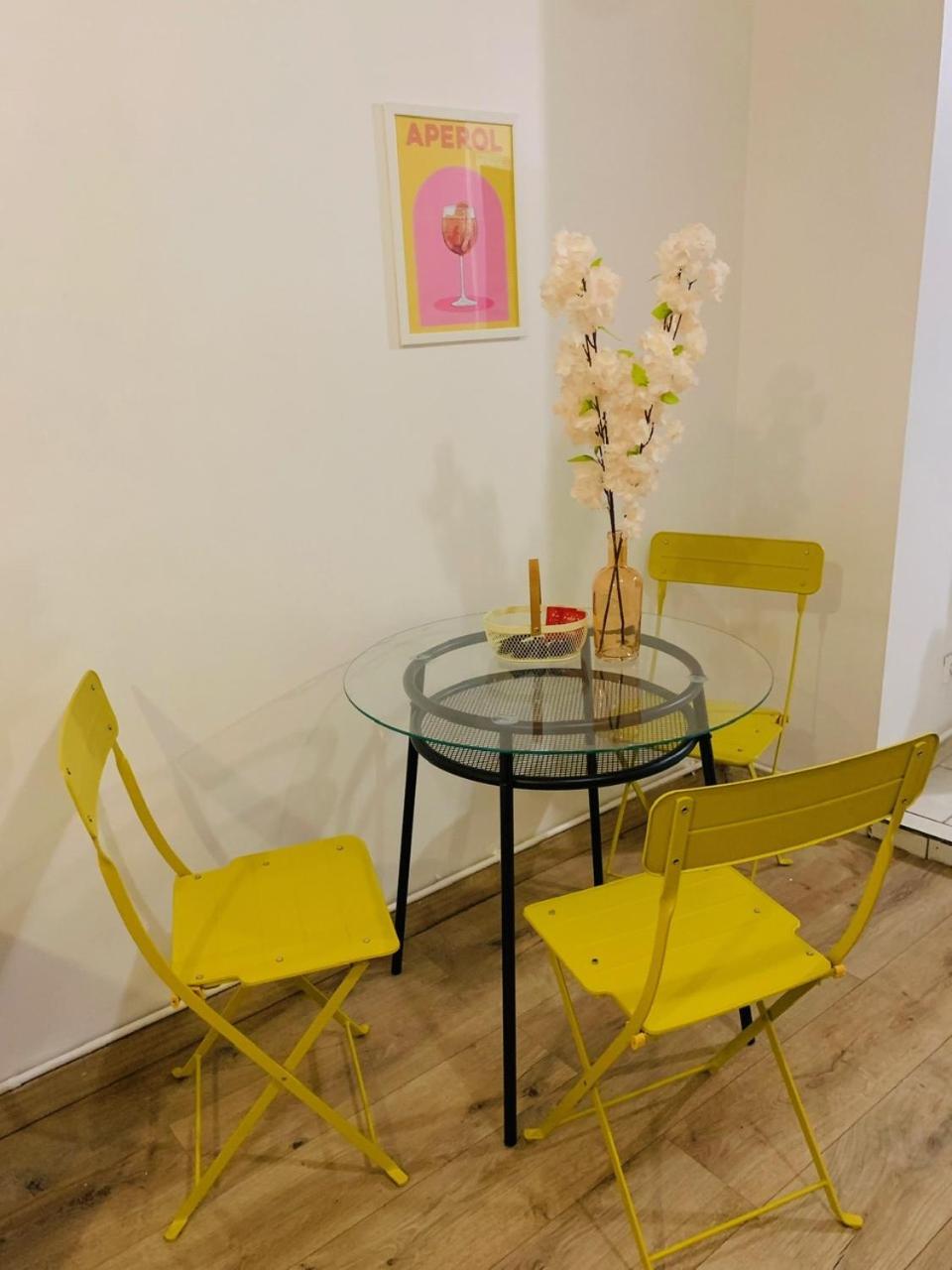 Cocooning Modern Design Studio Avesnes-sur-Helpe Bagian luar foto