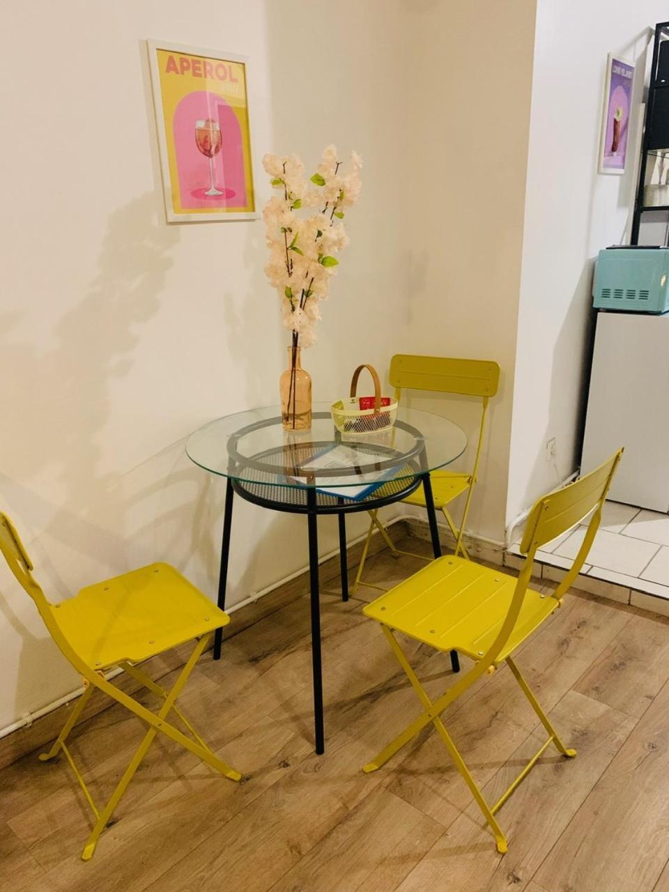 Cocooning Modern Design Studio Avesnes-sur-Helpe Bagian luar foto