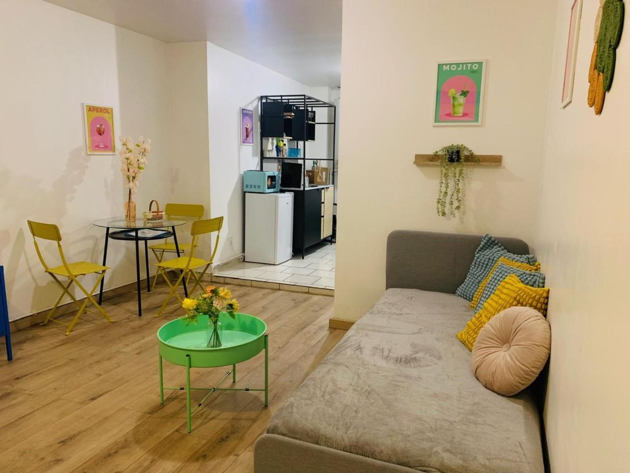 Cocooning Modern Design Studio Avesnes-sur-Helpe Bagian luar foto