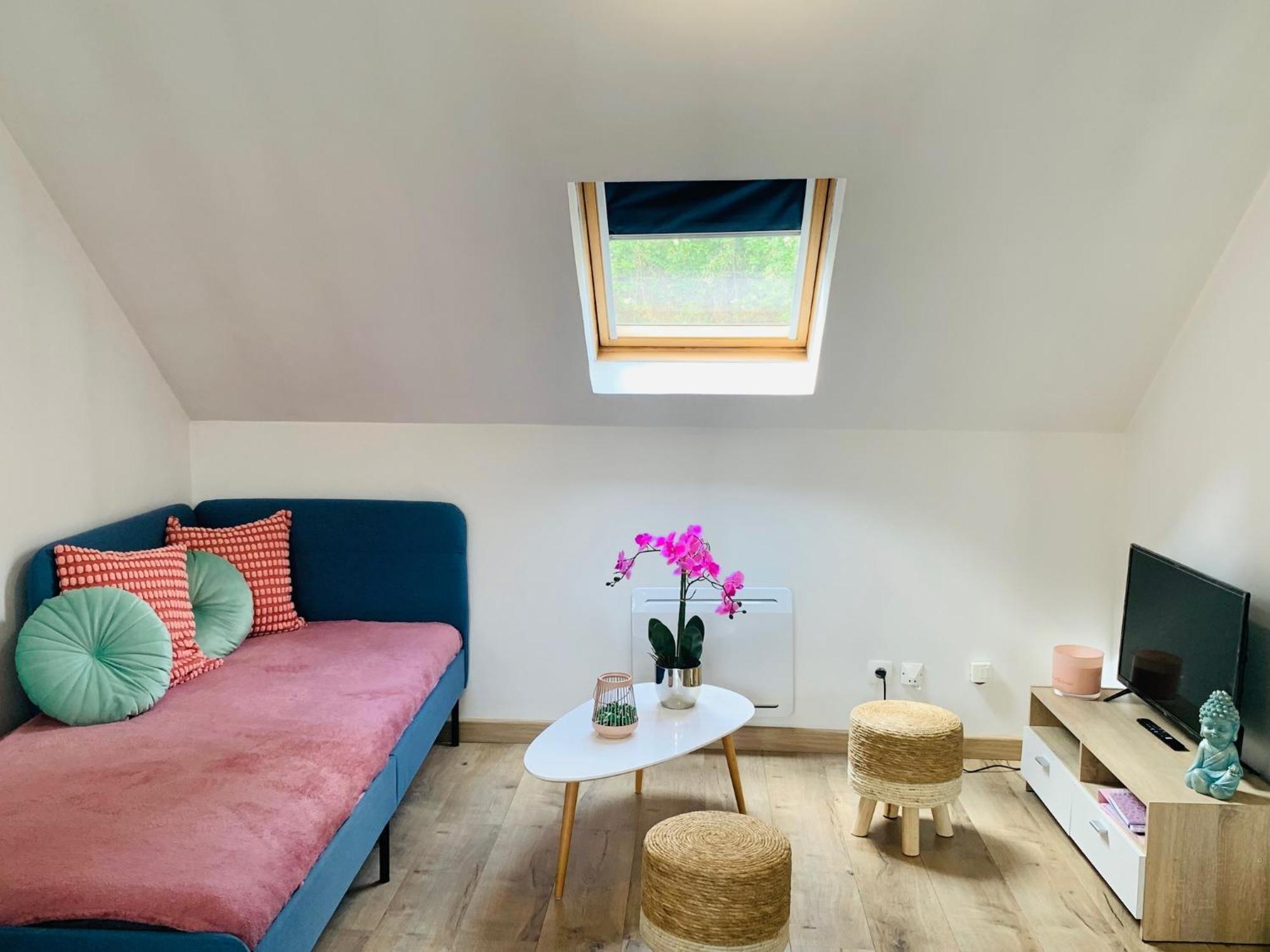 Cocooning Modern Design Studio Avesnes-sur-Helpe Bagian luar foto